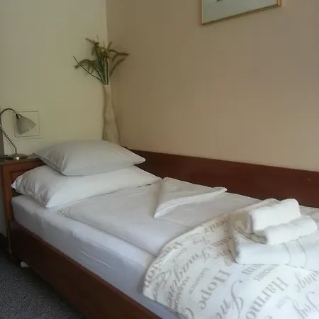 بيت ضيافة Marit 4*