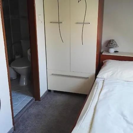Marit Pensionat 3*